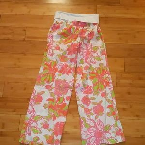 Lilly Pulitzer Pants - Lilly Pulitzer wide leg lounge pants flower print Lilly Pulitzer Pants - Lilly Pulitzer wide leg lounge pants flower print